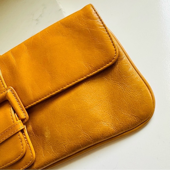 Hobo International Audrey Leather Organizer Wristlet Clutch - Picture 3 of 8